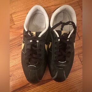 Nike Cortez '72 Men Black Sneakers